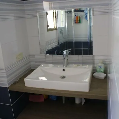 Dammusi Labarcablu Casa vacanze *