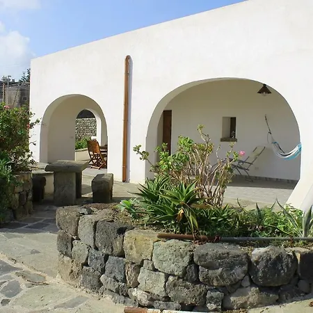 Dammusi Labarcablu Casa vacanze *